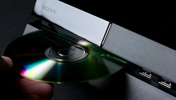 Как исправить проблему извлечения диска в PS4?