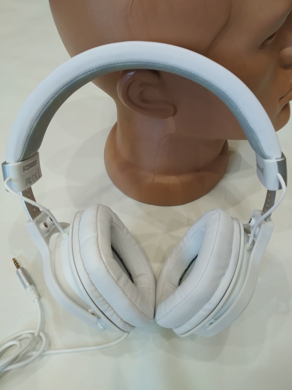 Sades SA-722S Snowwolf