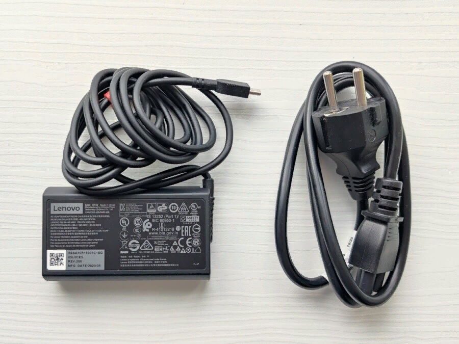 Обзор Lenovo ThinkBook Plus IML (20TG005ARA)