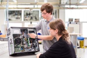 Схемы обмана сервисных центров и как от них защититься?