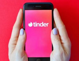 Tinder в России